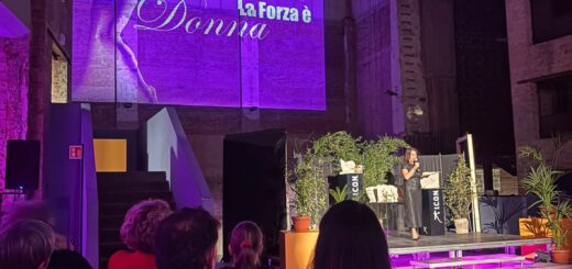 "la forza è donna"